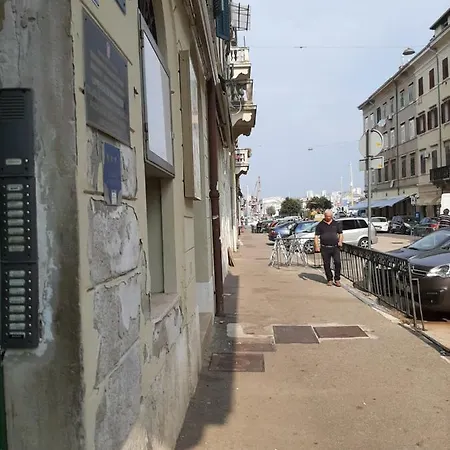 Apartament Porto Baross *